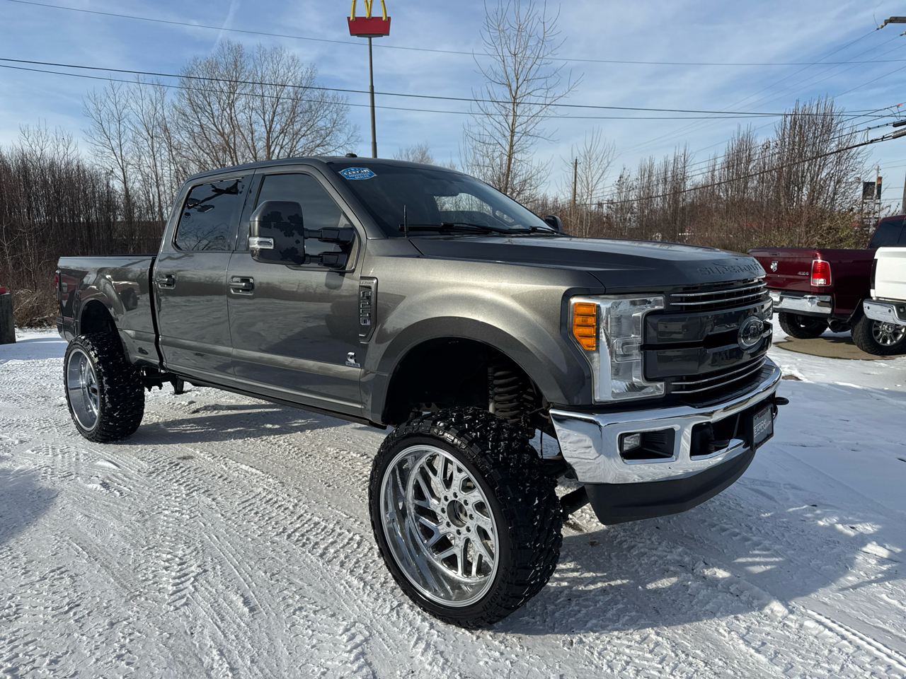 Ford Super Duty F-250 SRW Lariat 4WD Crew Cab 6.75' Box 2017