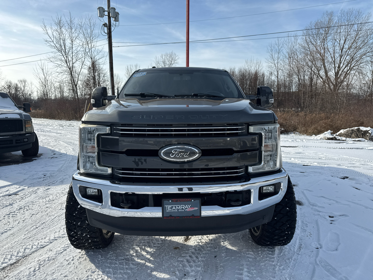 Ford Super Duty F-250 SRW Lariat 4WD Crew Cab 6.75' Box 2017