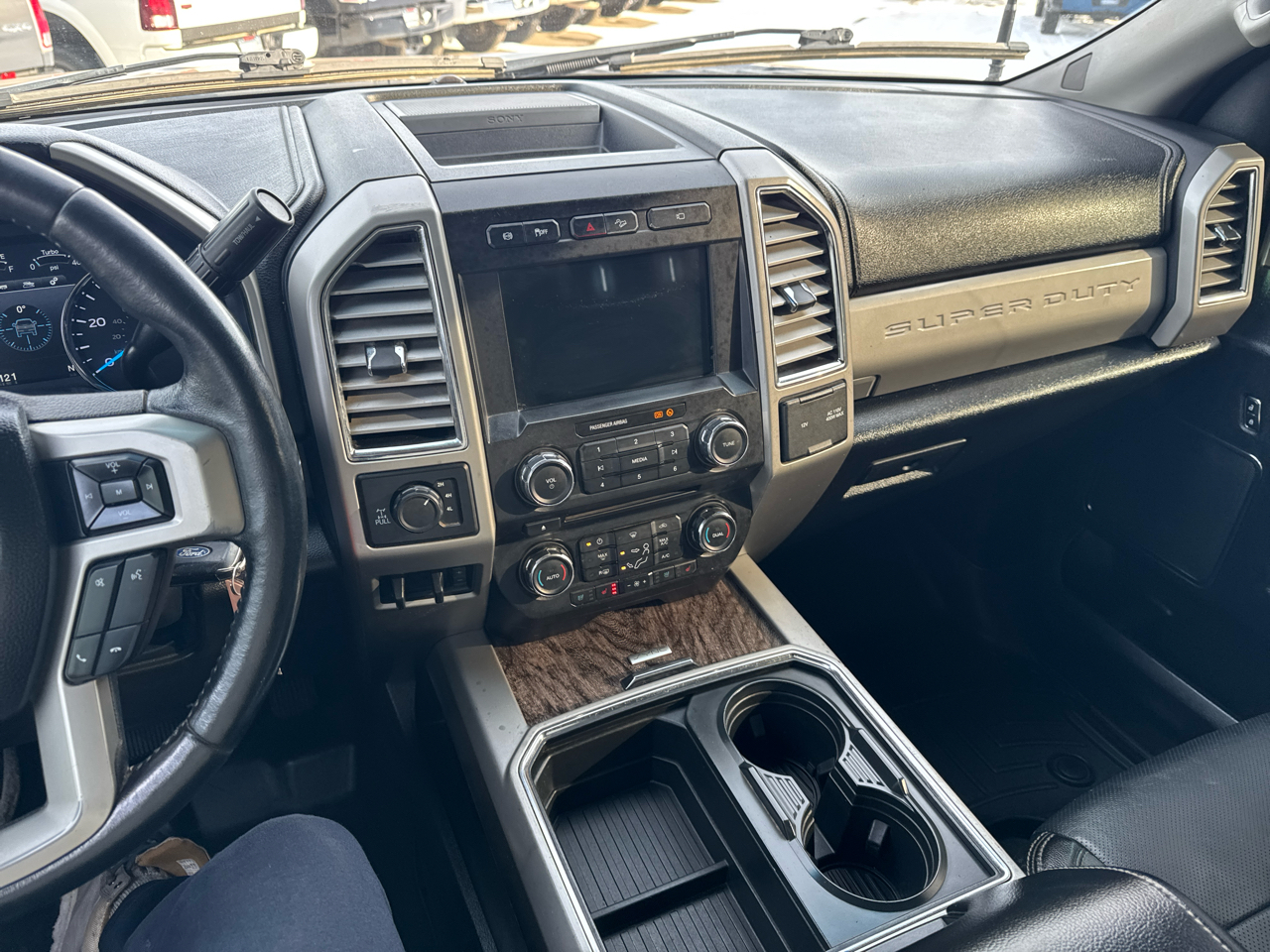 Ford Super Duty F-250 SRW Lariat 4WD Crew Cab 6.75' Box 2017