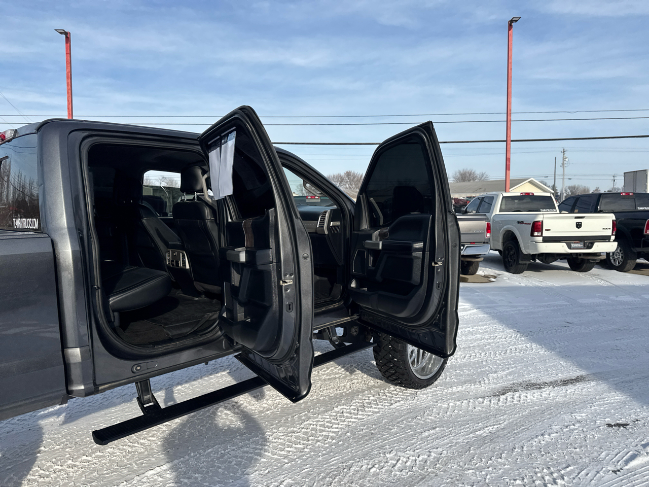 Ford Super Duty F-250 SRW Lariat 4WD Crew Cab 6.75' Box 2017