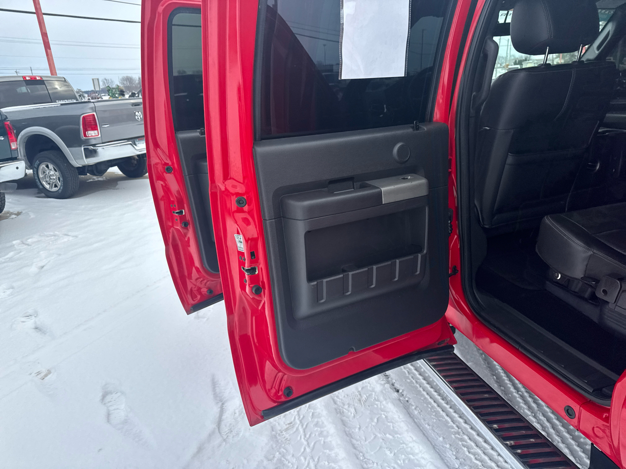 Ford Super Duty F-250 SRW 4WD Crew Cab 156" Lariat 2012