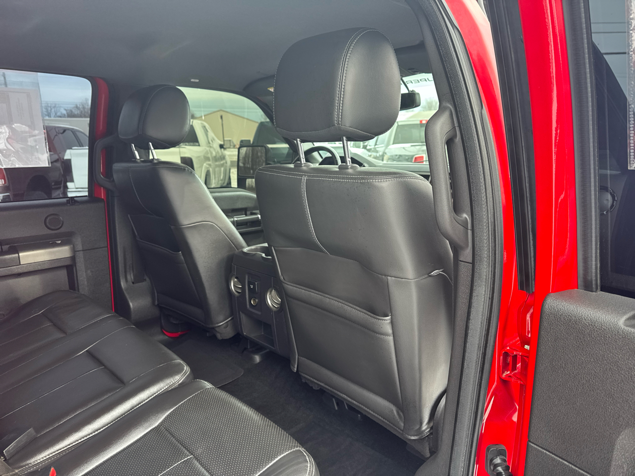 Ford Super Duty F-250 SRW 4WD Crew Cab 156" Lariat 2012