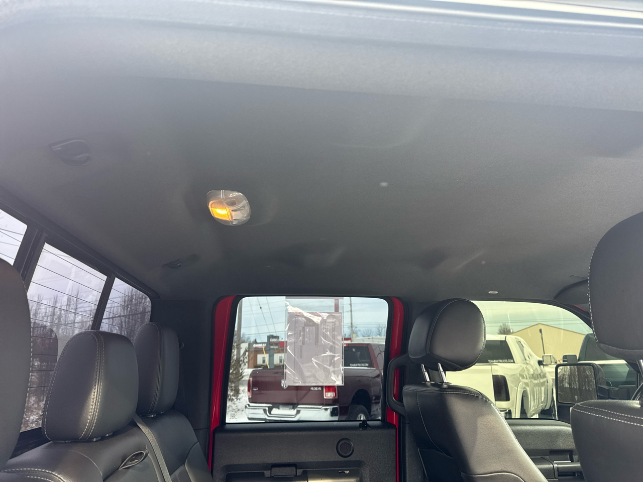 Ford Super Duty F-250 SRW 4WD Crew Cab 156" Lariat 2012