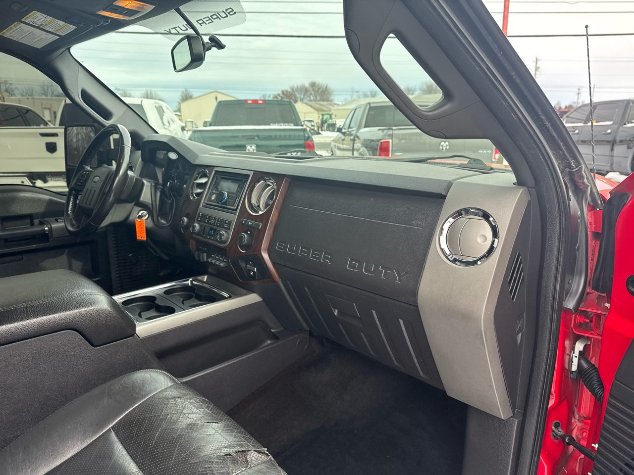 Ford Super Duty F-250 SRW 4WD Crew Cab 156" Lariat 2012