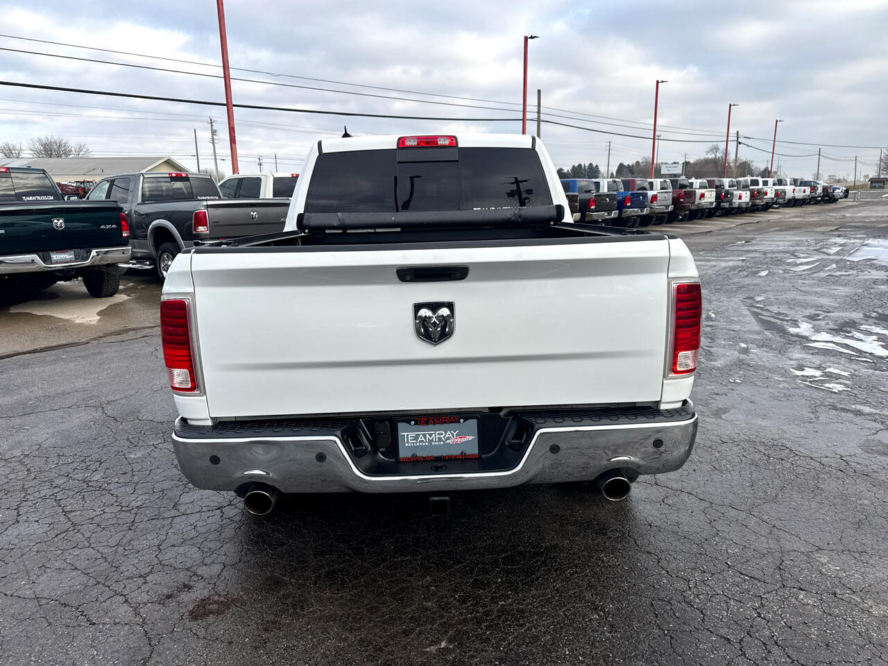 RAM 1500 4WD Crew Cab 140.5" Laramie 2014