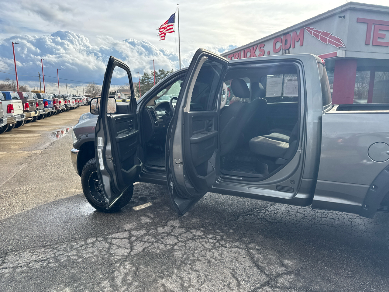 RAM 2500 4WD Crew Cab 149" ST 2012