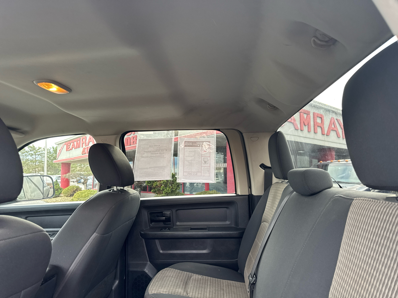 RAM 2500 4WD Crew Cab 149" ST 2012