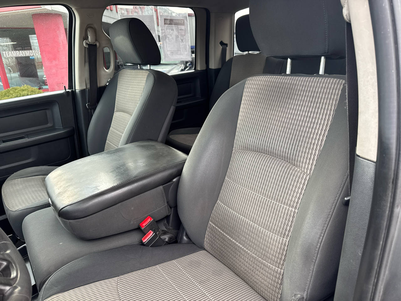 RAM 2500 4WD Crew Cab 149" ST 2012