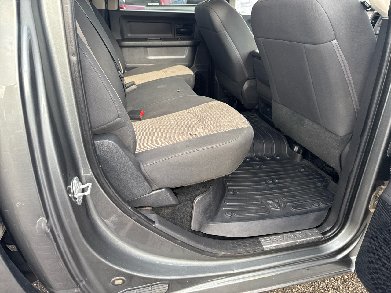 RAM 2500 4WD Crew Cab 149" ST 2012