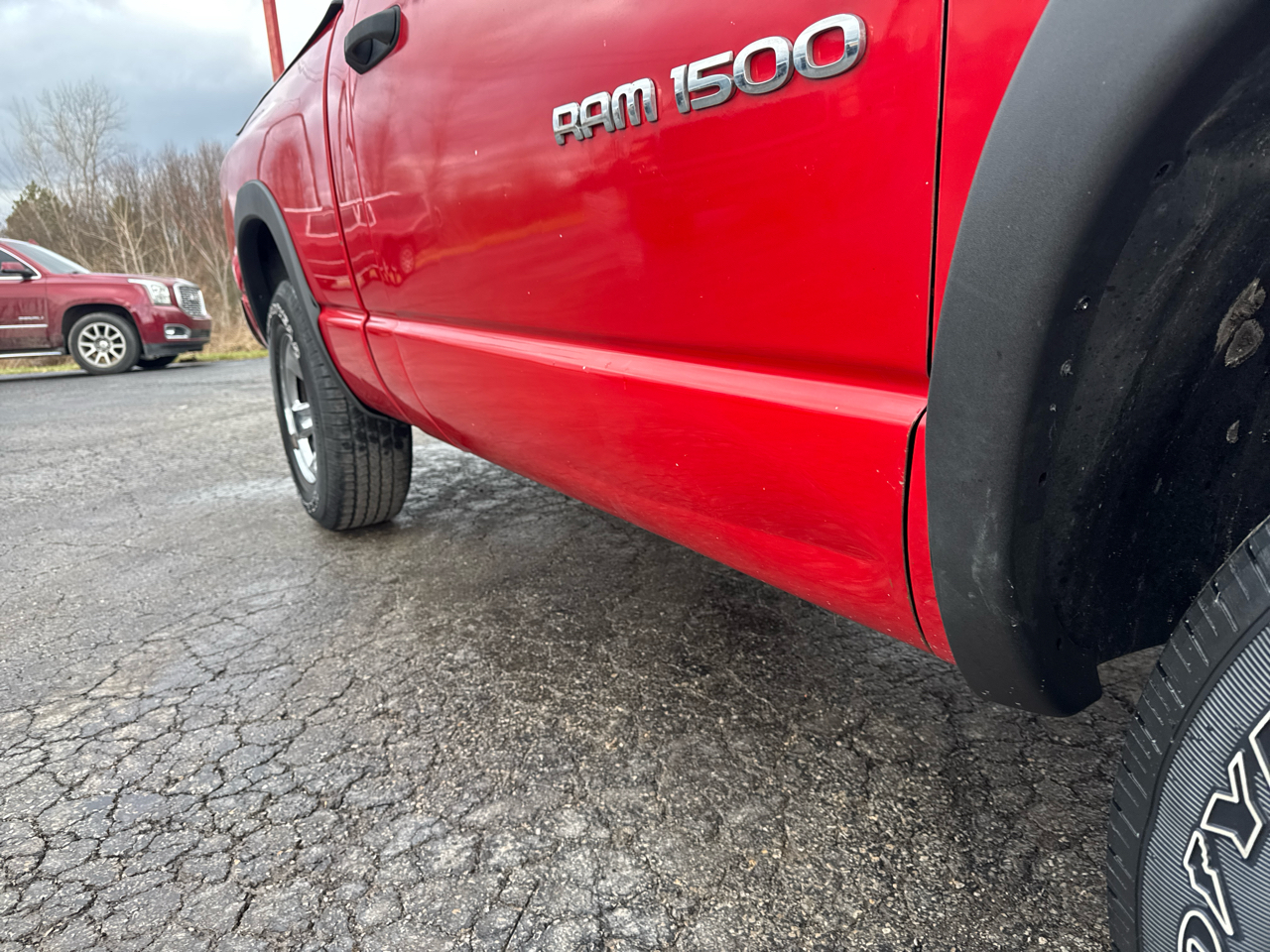 Dodge Ram 1500 2dr Reg Cab 120.5" WB ST 2003