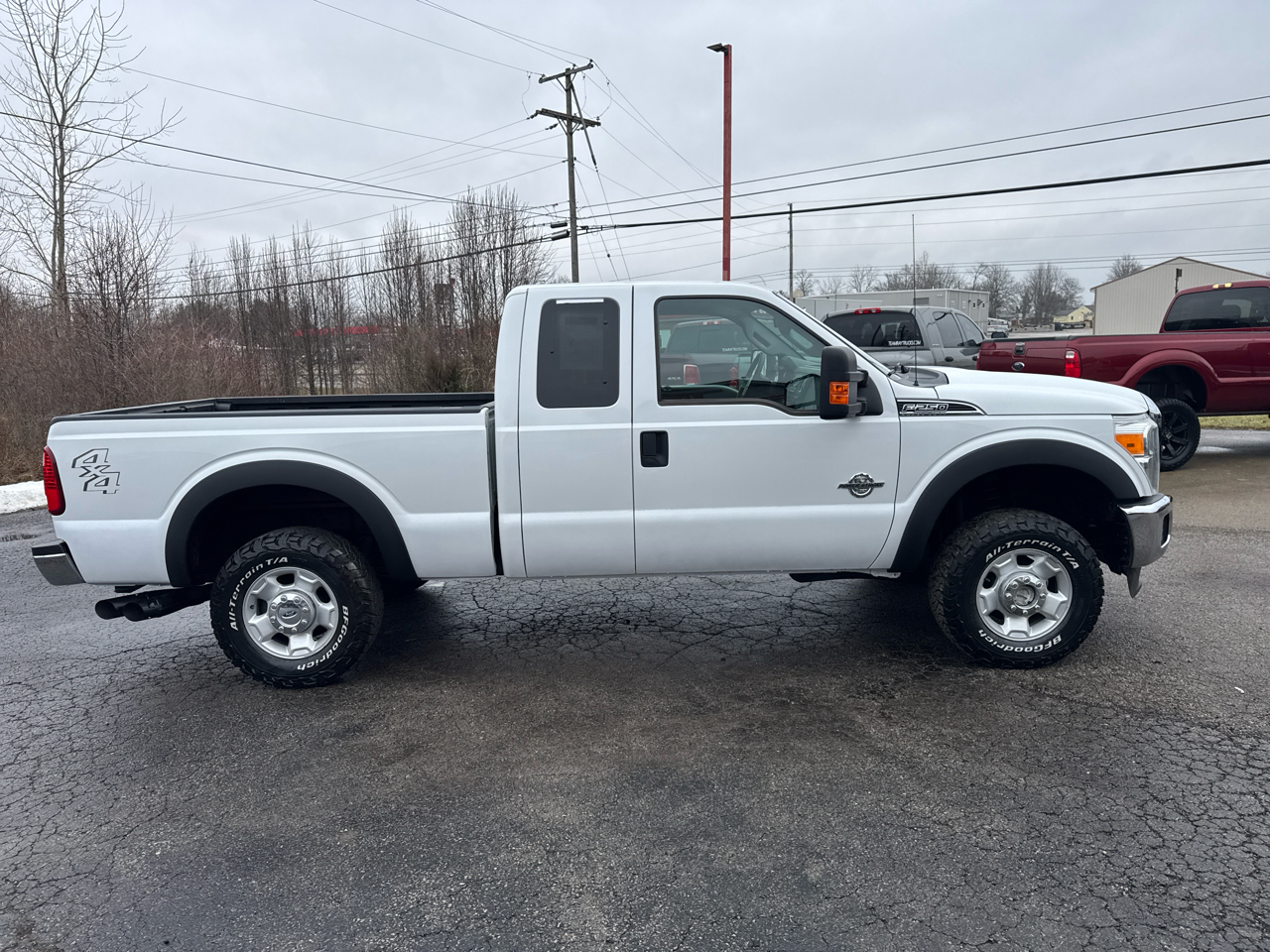 Ford Super Duty F-250 SRW 4WD SuperCab 142" XLT 2012