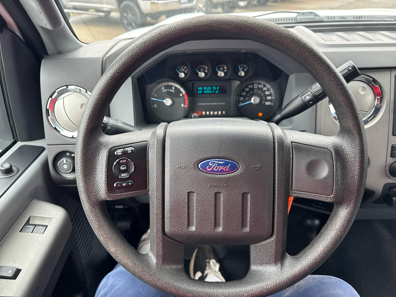 Ford Super Duty F-250 SRW 4WD SuperCab 142" XLT 2012