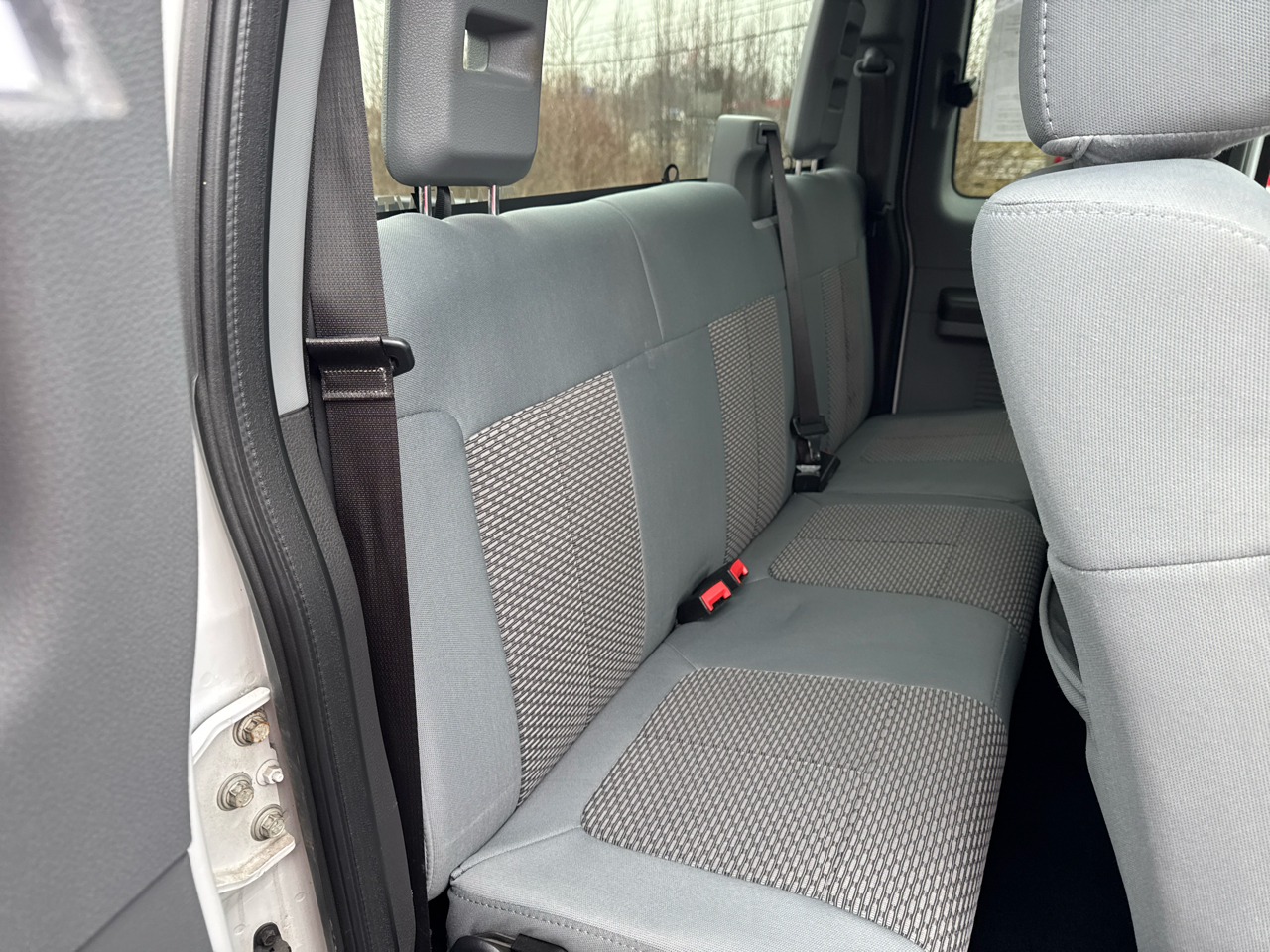 Ford Super Duty F-250 SRW 4WD SuperCab 142" XLT 2012