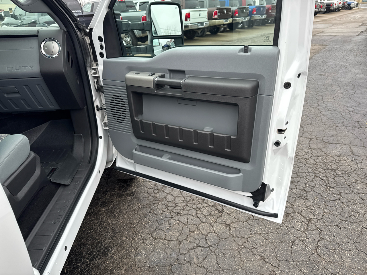 Ford Super Duty F-250 SRW 4WD SuperCab 142" XLT 2012