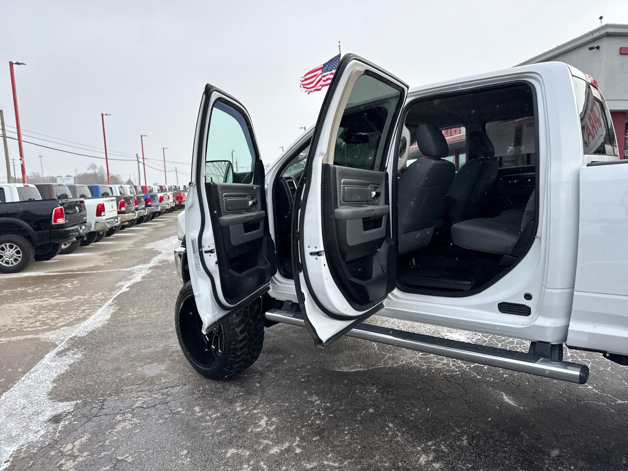 RAM 2500 4WD Crew Cab 149" SLT 2016