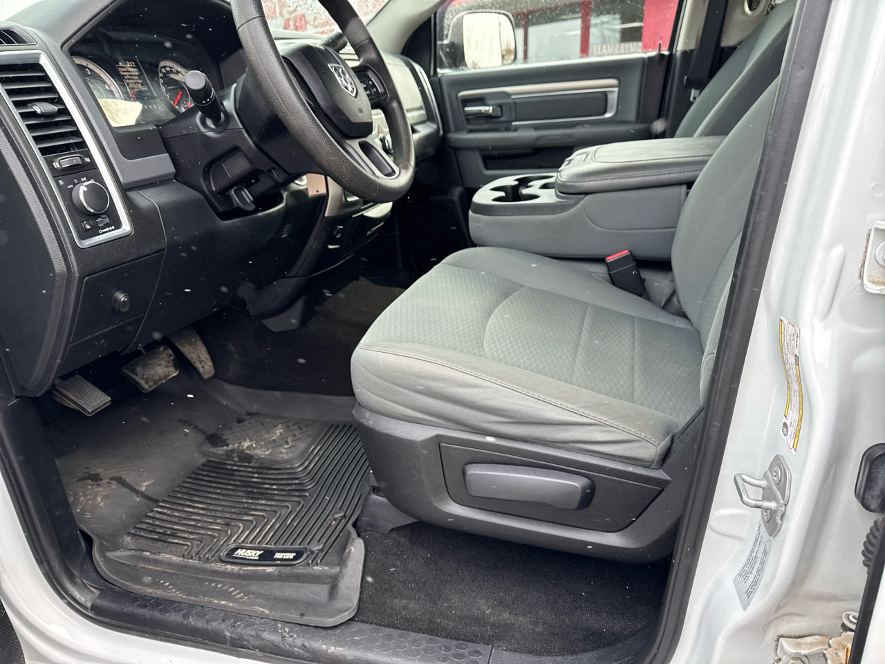 RAM 2500 4WD Crew Cab 149" SLT 2016