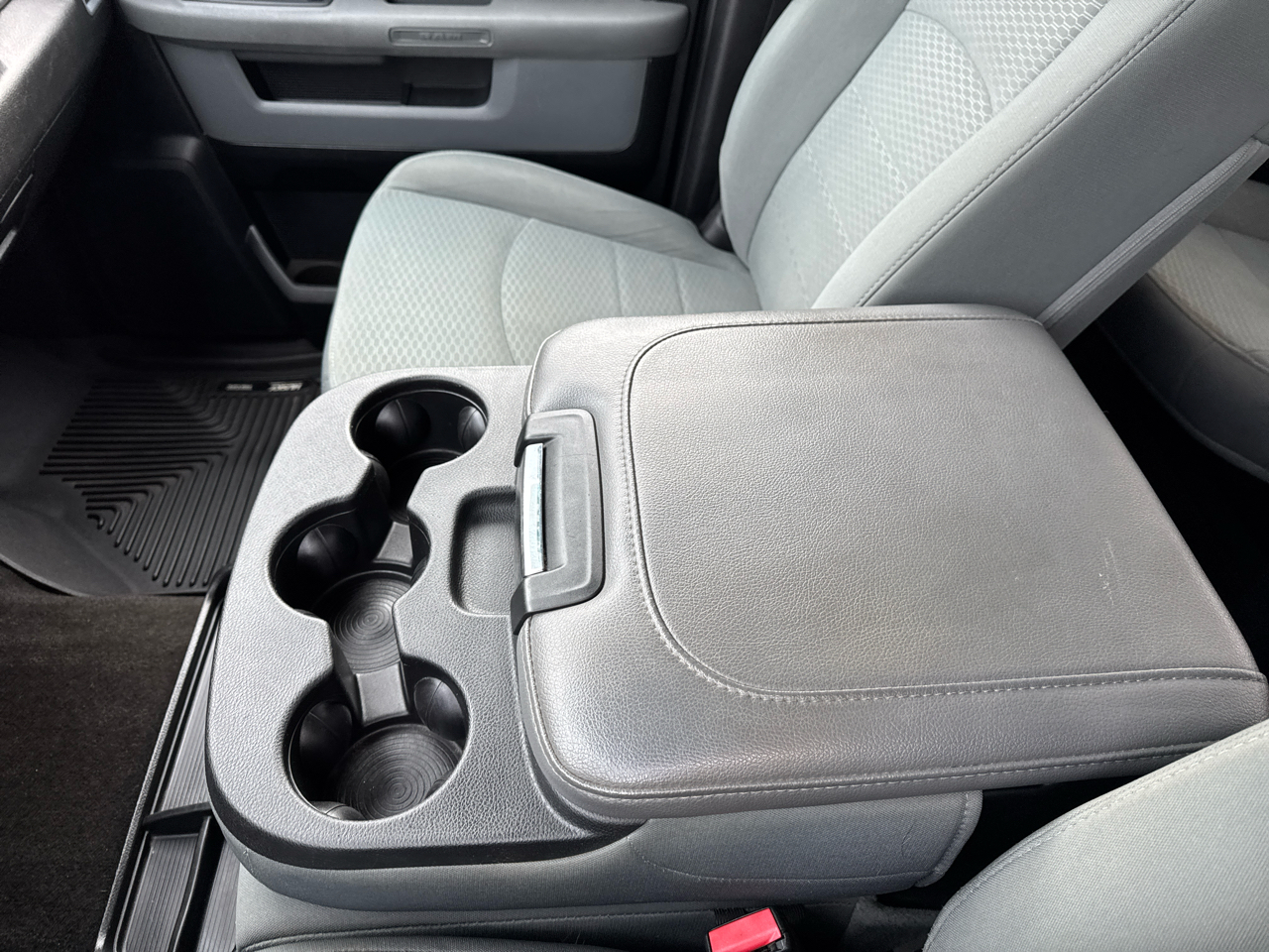 RAM 2500 4WD Crew Cab 149" SLT 2016