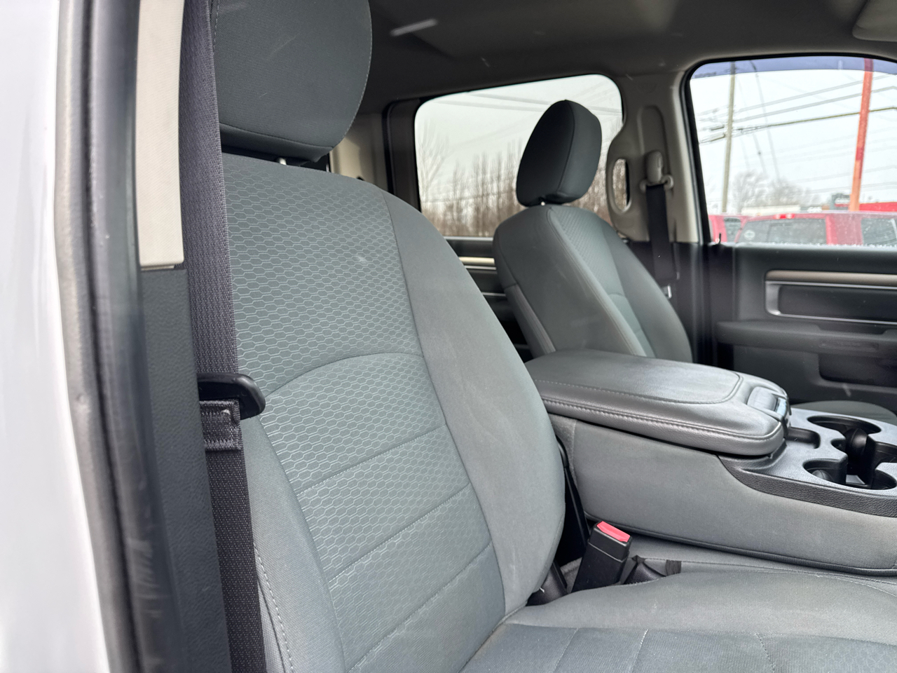 RAM 2500 4WD Crew Cab 149" SLT 2016