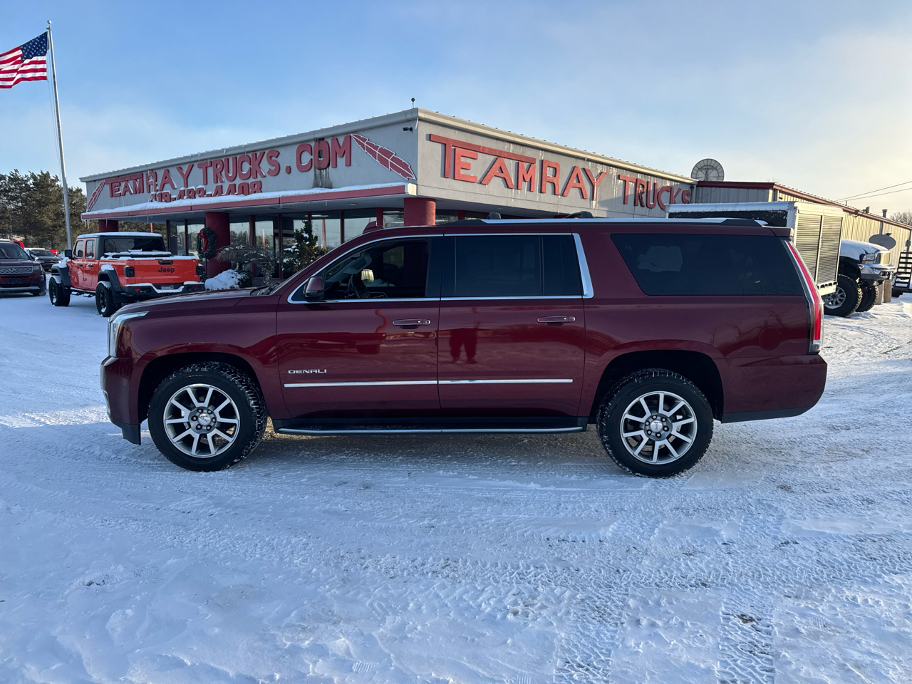 GMC Yukon XL 4WD 4dr Denali 2020
