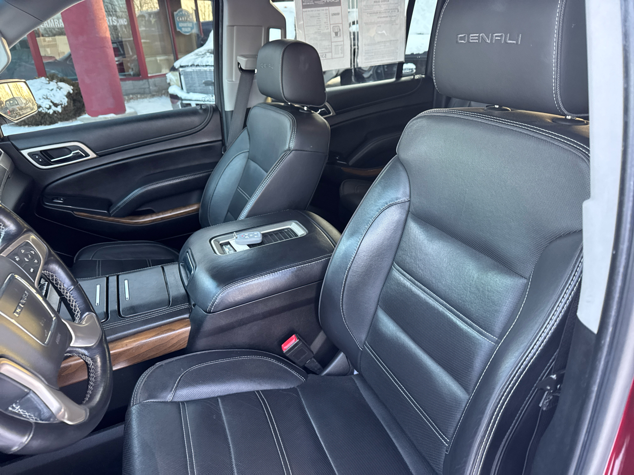 GMC Yukon XL 4WD 4dr Denali 2020