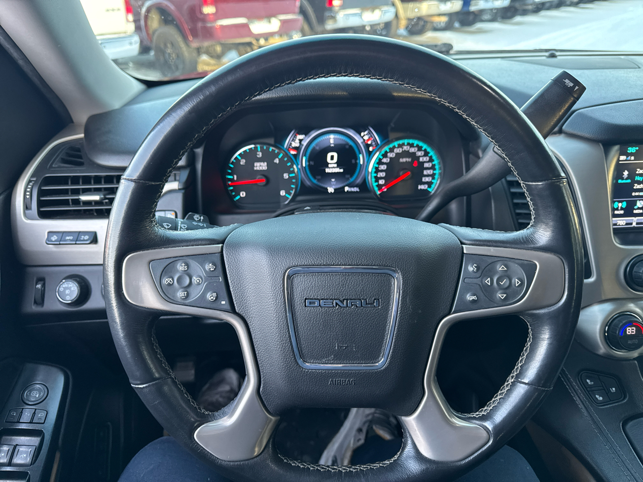 GMC Yukon XL 4WD 4dr Denali 2020