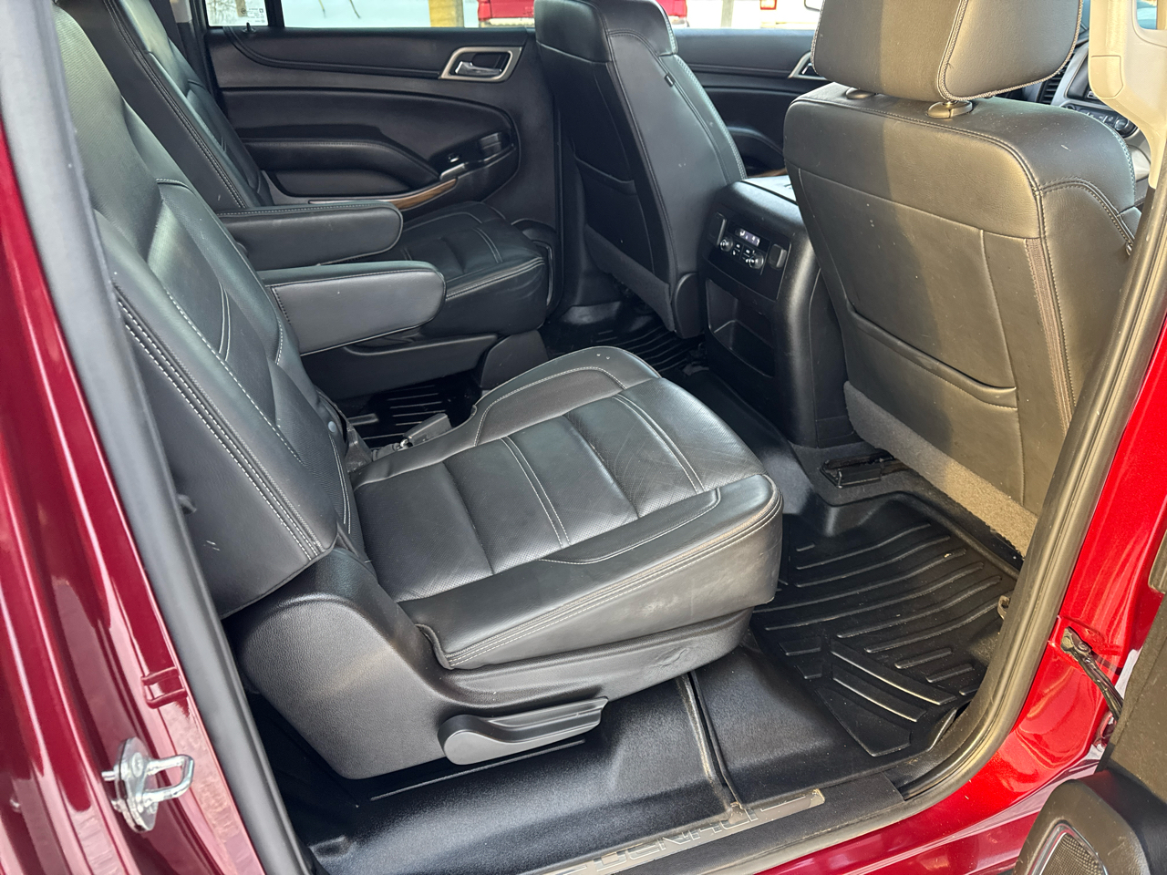 GMC Yukon XL 4WD 4dr Denali 2020