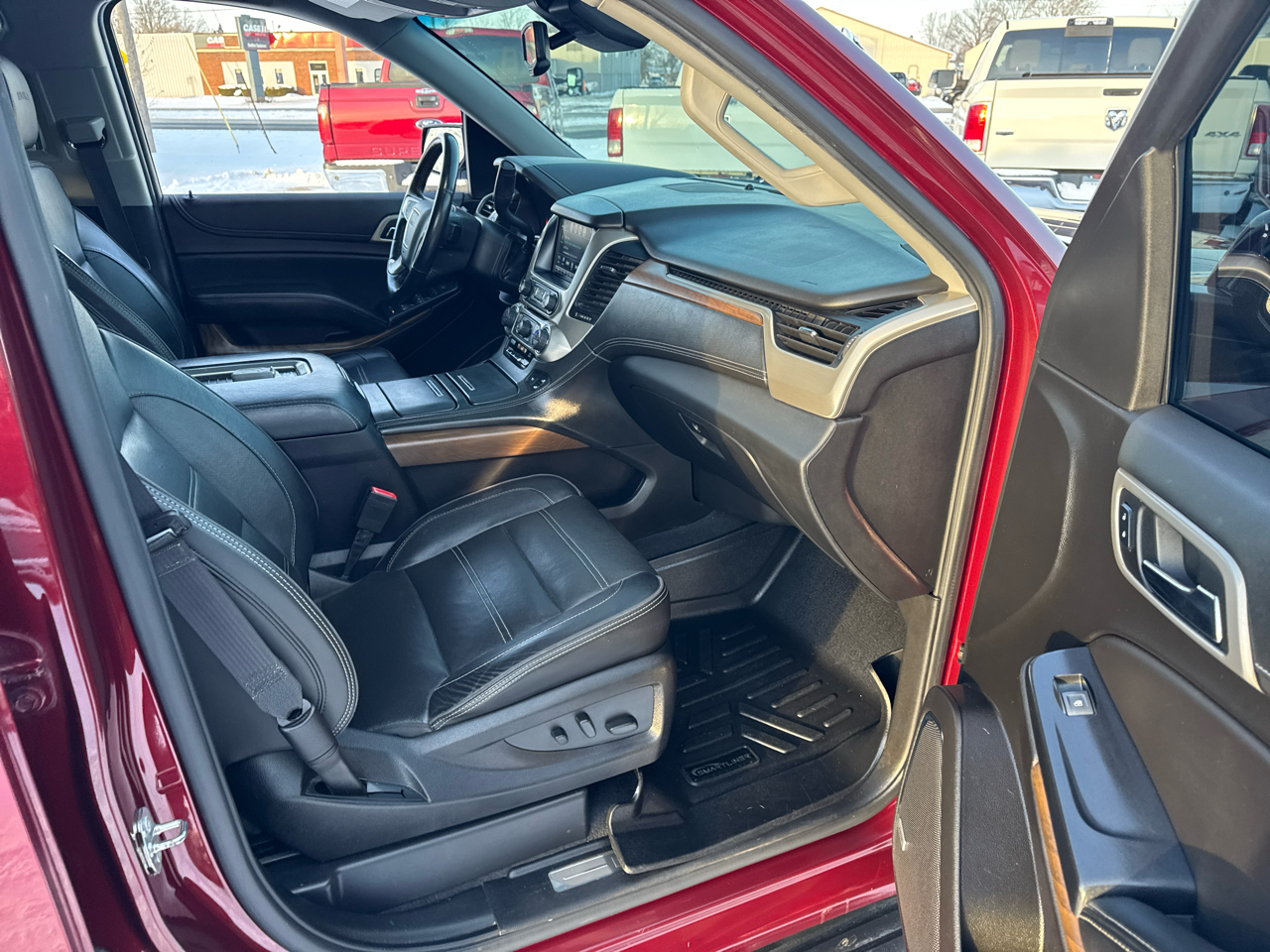 GMC Yukon XL 4WD 4dr Denali 2020