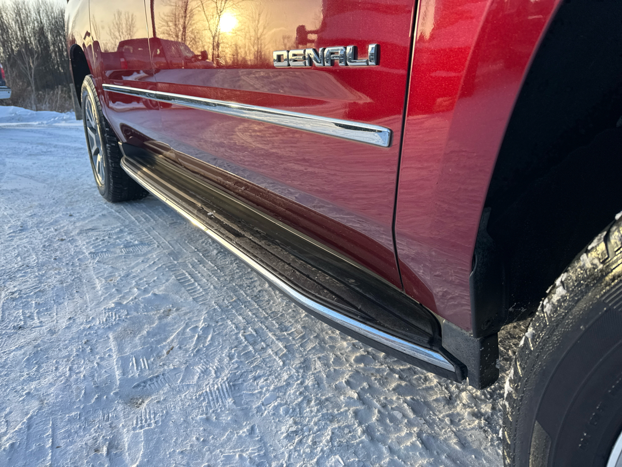 GMC Yukon XL 4WD 4dr Denali 2020