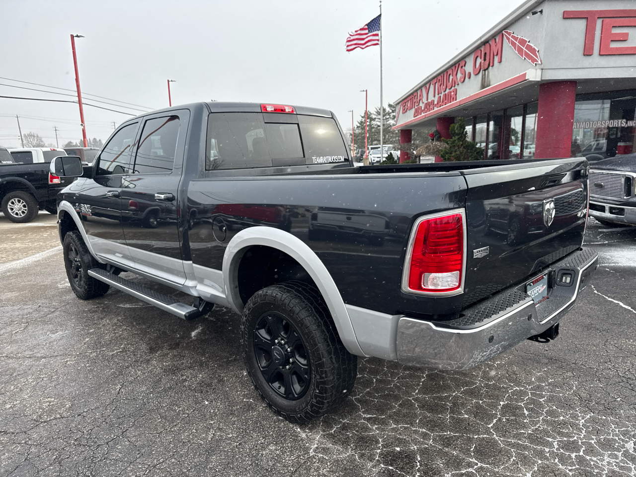 RAM 2500 4WD Crew Cab 149" Laramie 2014