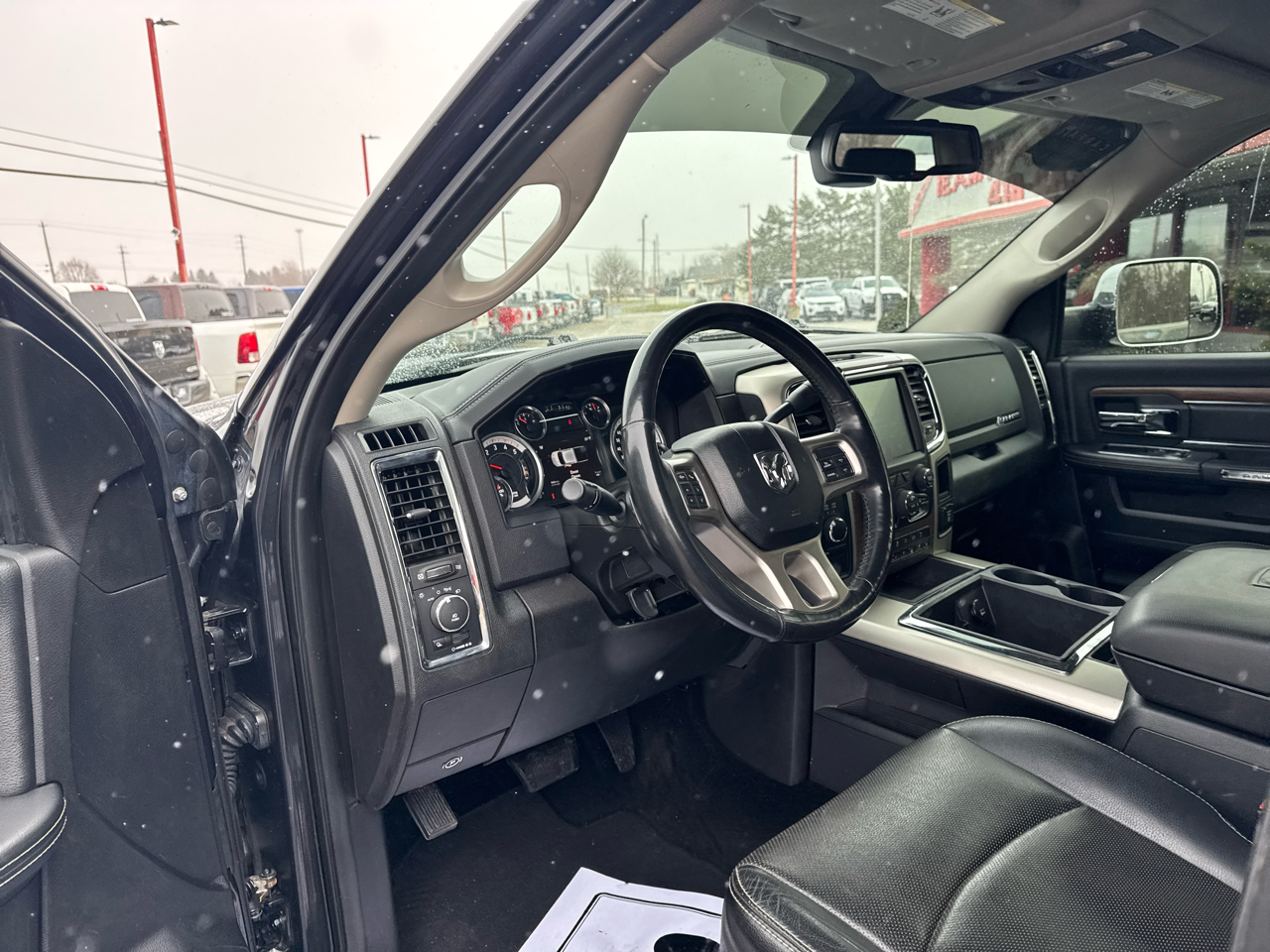 RAM 2500 4WD Crew Cab 149" Laramie 2014