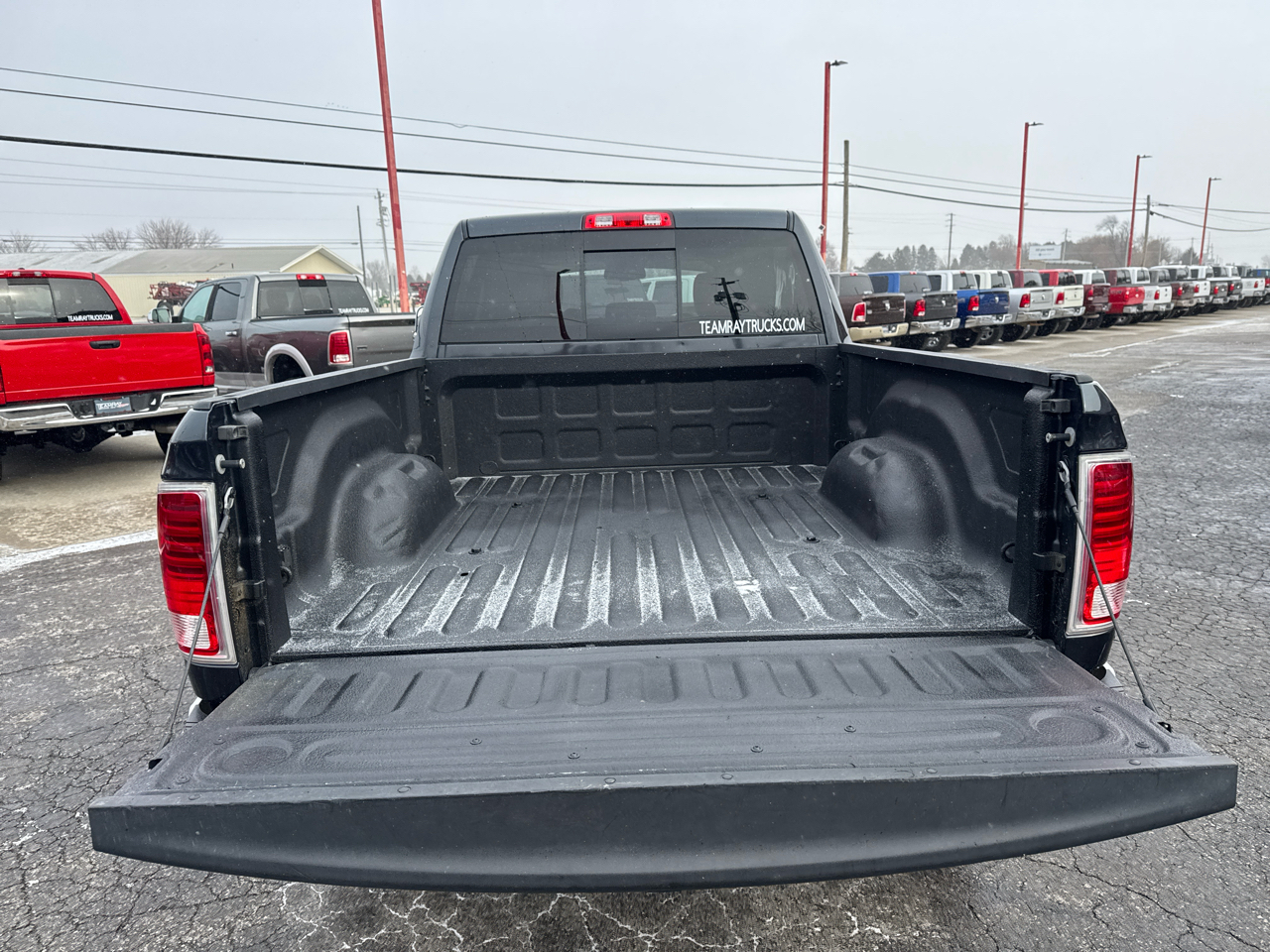 RAM 2500 4WD Crew Cab 149" Laramie 2014