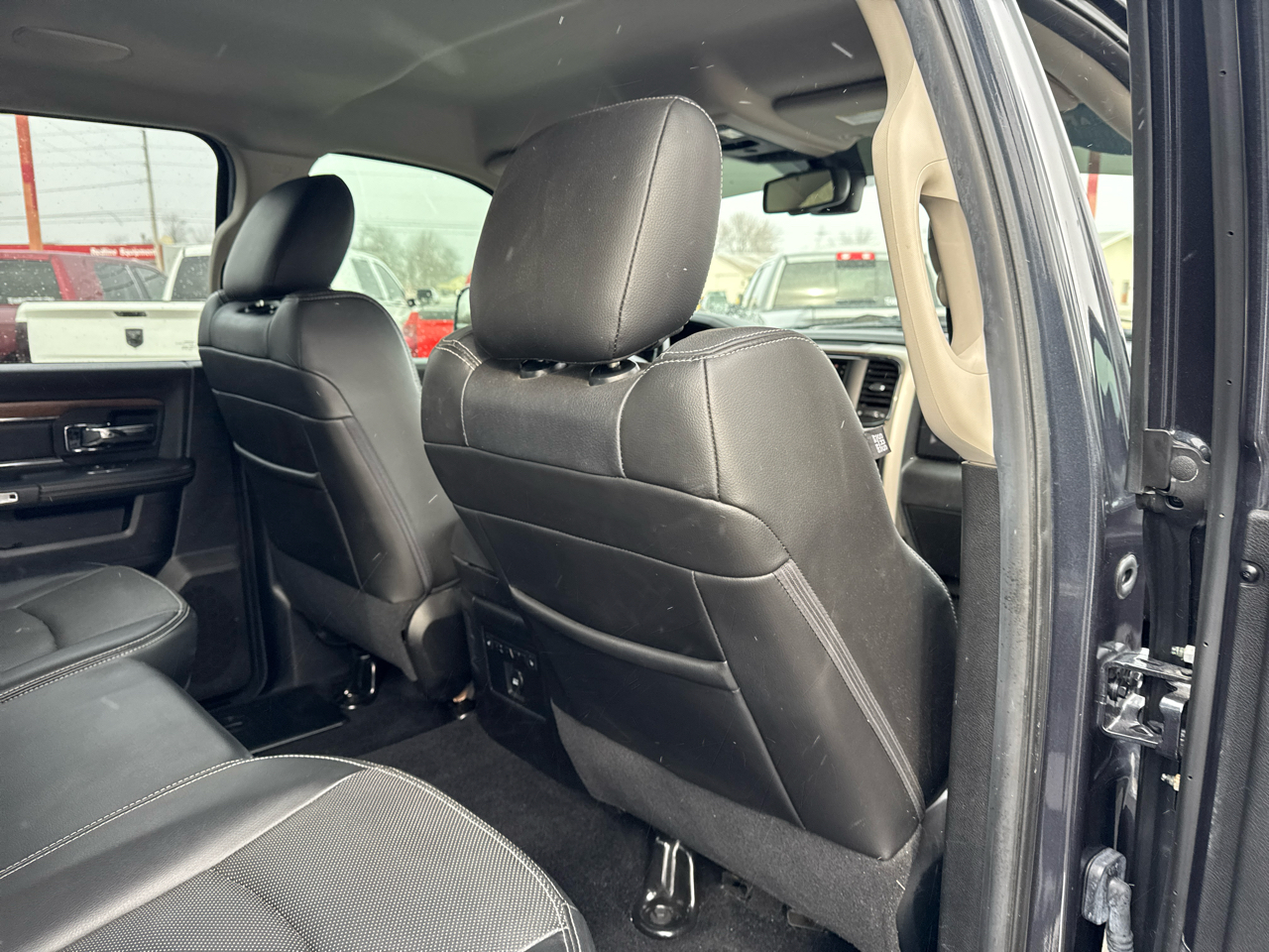 RAM 2500 4WD Crew Cab 149" Laramie 2014