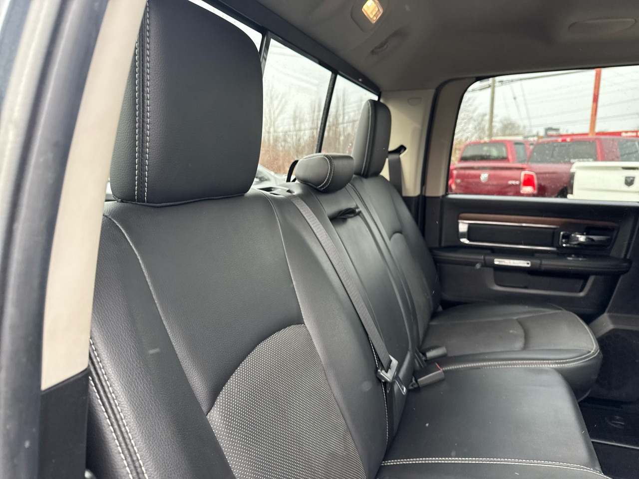 RAM 2500 4WD Crew Cab 149" Laramie 2014