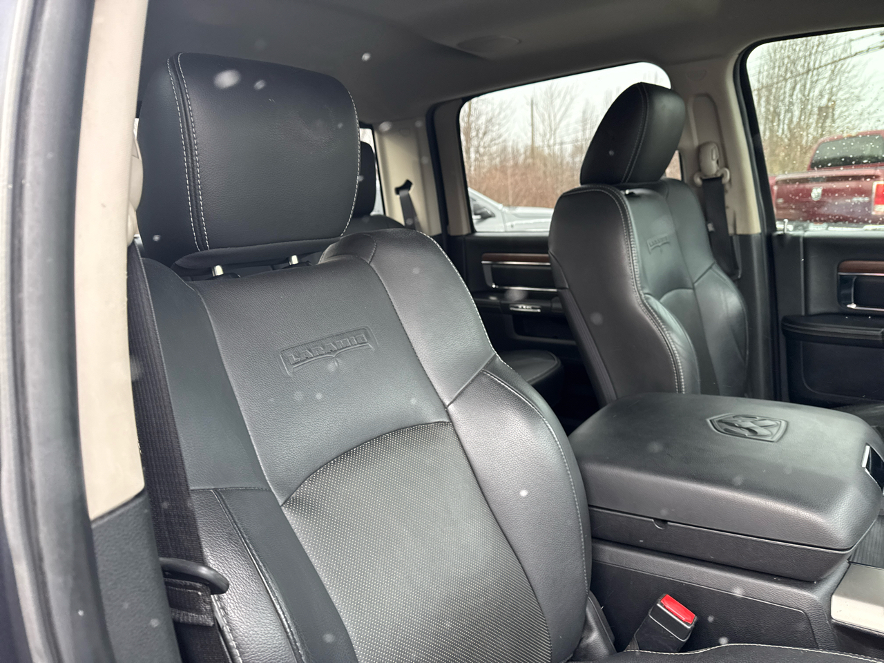 RAM 2500 4WD Crew Cab 149" Laramie 2014