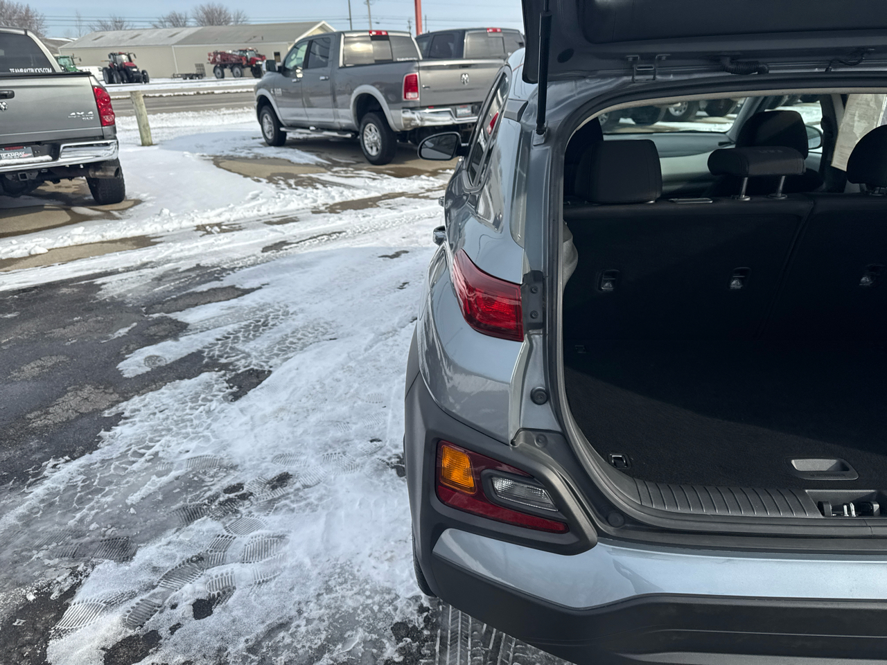 Hyundai Kona SE Auto FWD 2021