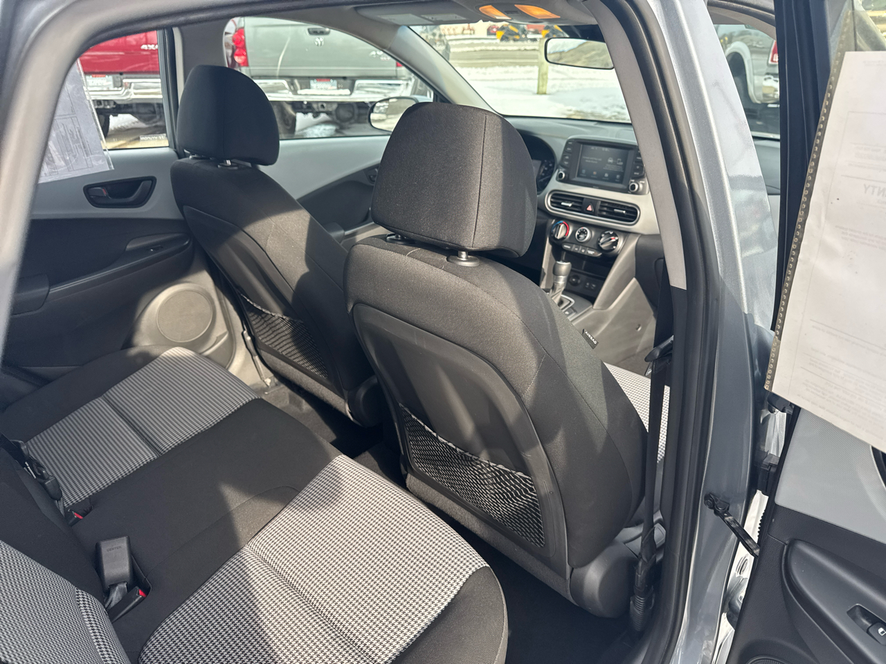 Hyundai Kona SE Auto FWD 2021