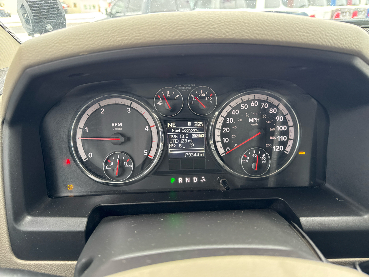 RAM 2500 4WD Crew Cab 149" SLT 2012