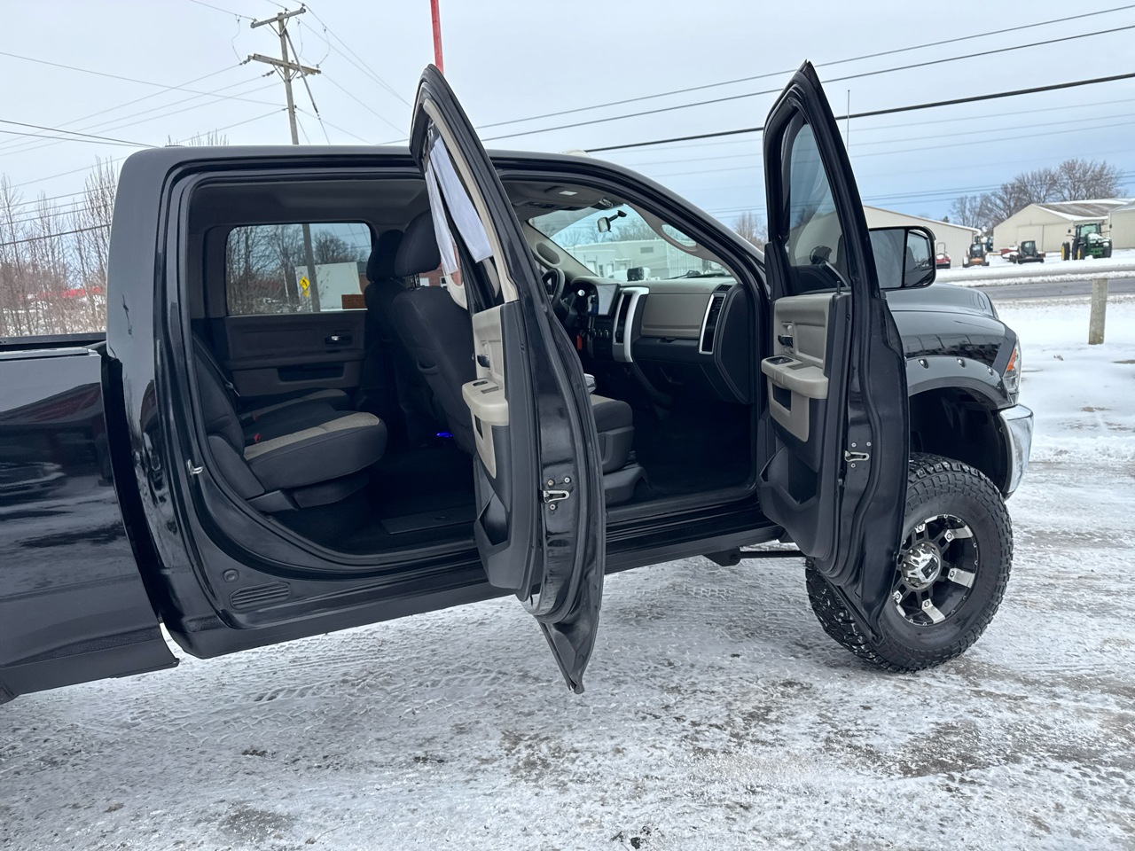 RAM 2500 4WD Crew Cab 149" SLT 2012