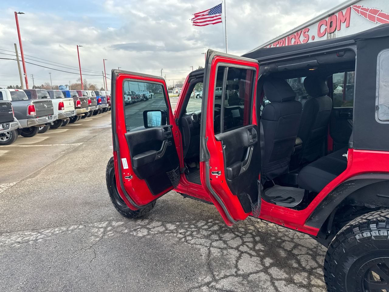 Jeep Wrangler Unlimited 4WD 4dr Sport 2012