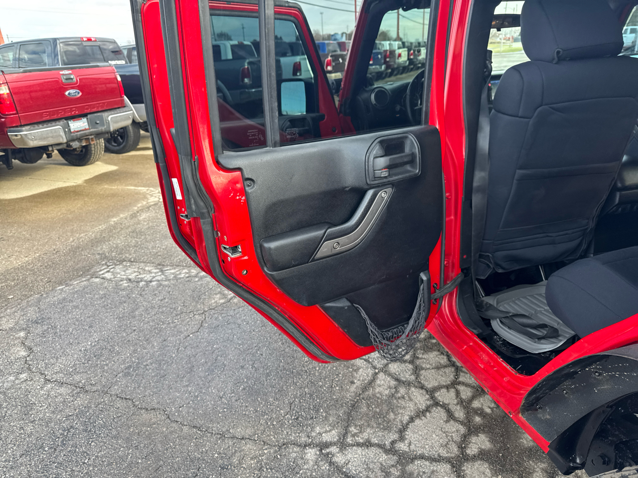 Jeep Wrangler Unlimited 4WD 4dr Sport 2012