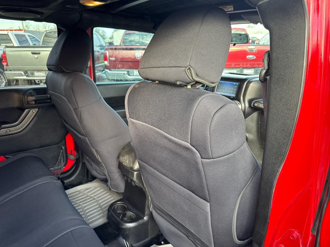 Jeep Wrangler Unlimited 4WD 4dr Sport 2012