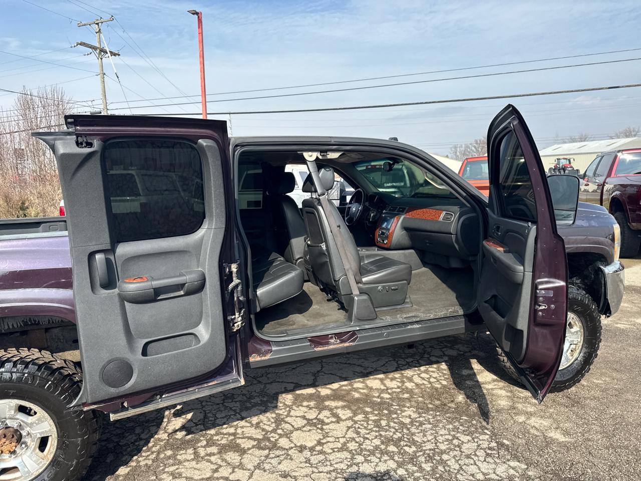 Chevrolet Silverado 2500HD 4WD Ext Cab 143.5" LTZ 2008