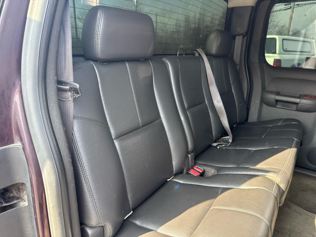 Chevrolet Silverado 2500HD 4WD Ext Cab 143.5" LTZ 2008