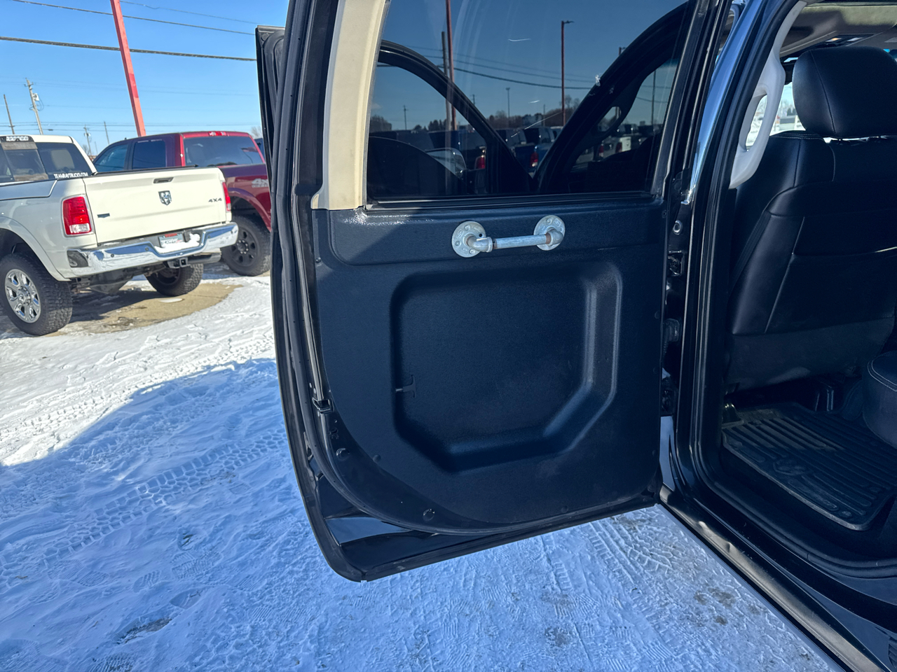 RAM 3500 4WD Crew Cab 169" Laramie 2016