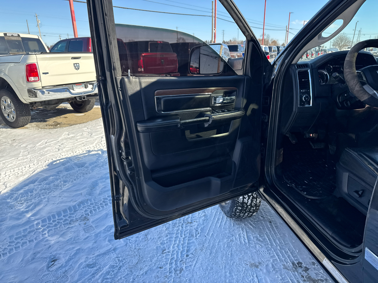 RAM 3500 4WD Crew Cab 169" Laramie 2016