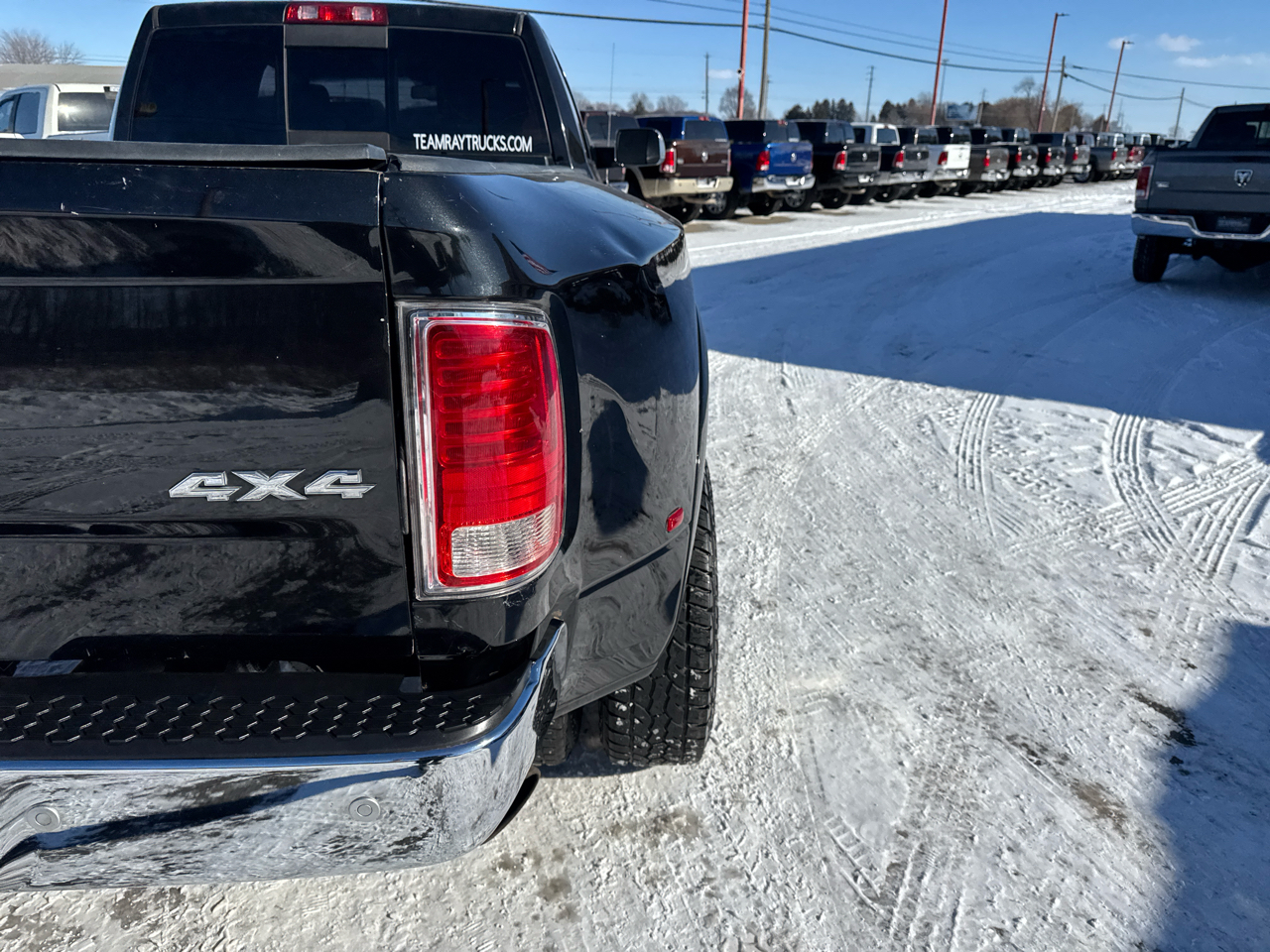 RAM 3500 4WD Crew Cab 169" Laramie 2016