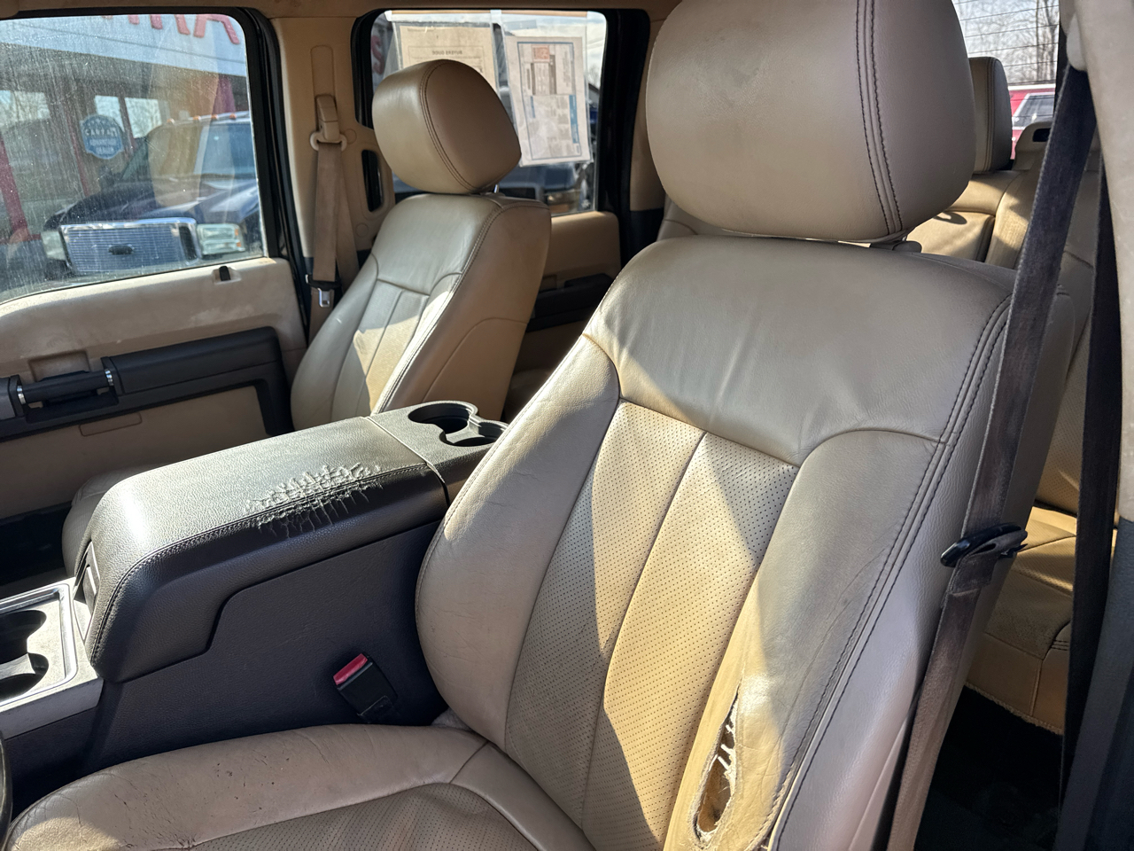 Ford Super Duty F-250 SRW 4WD Crew Cab 156" Lariat 2014