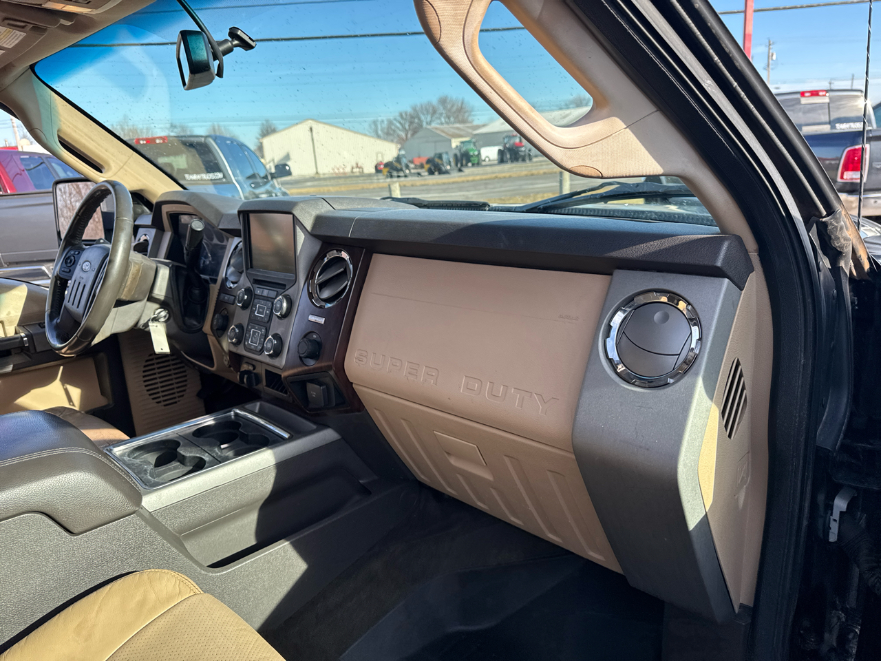 Ford Super Duty F-250 SRW 4WD Crew Cab 156" Lariat 2014