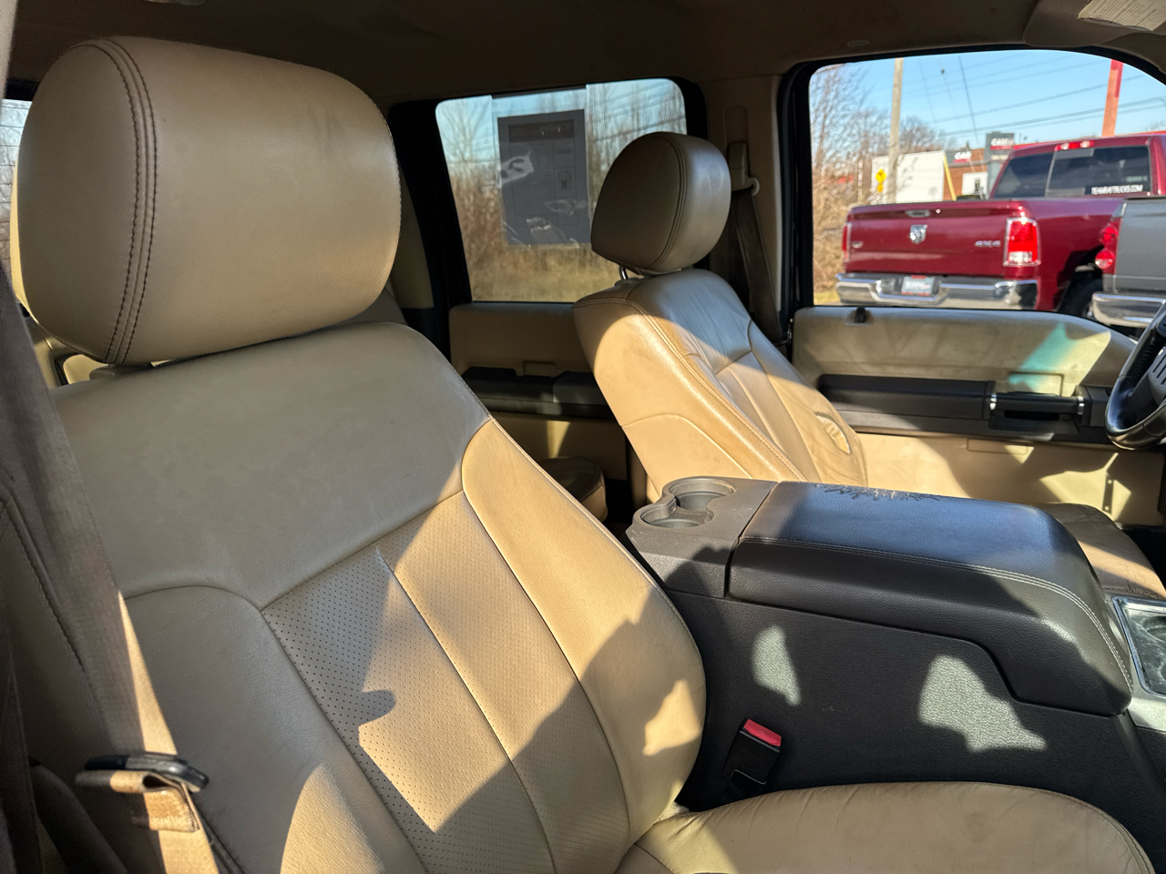 Ford Super Duty F-250 SRW 4WD Crew Cab 156" Lariat 2014