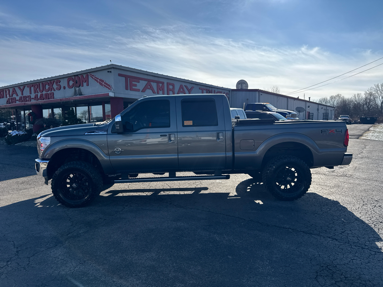Ford Super Duty F-250 SRW 4WD Crew Cab 156" Lariat 2011